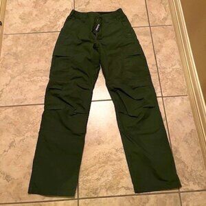 Boys Cargo pants sz 28